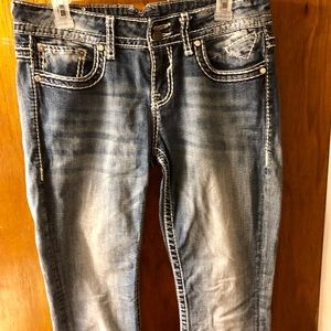 Women’s size 9 vigoss jeans